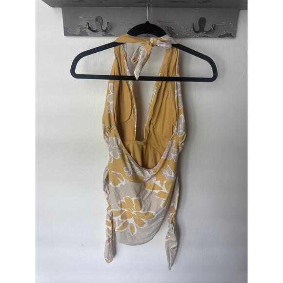 Cupshe Floral One Piece Swimsuit - Picture 3 of 3